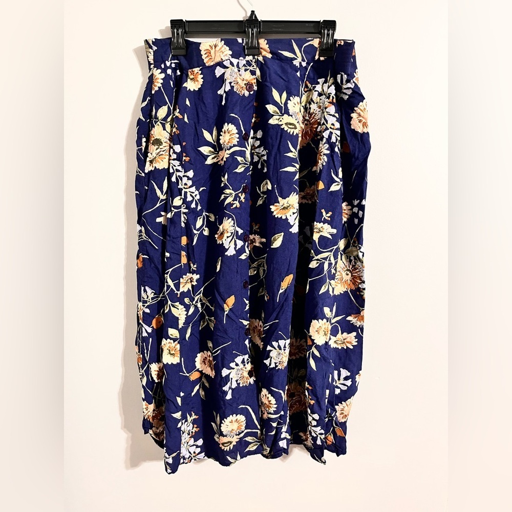 Capacity Studio button up skirt